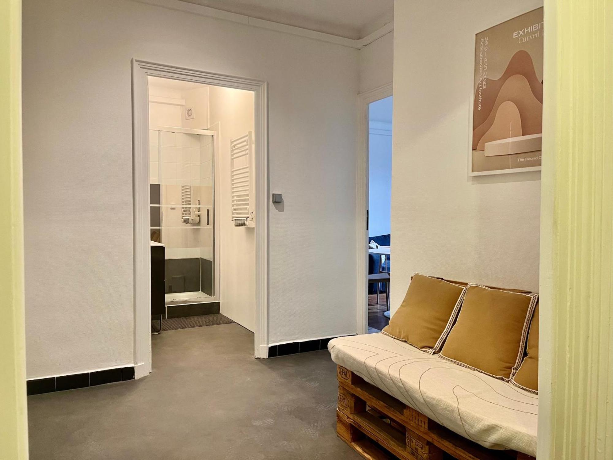 Suite Corneille Лион Екстериор снимка