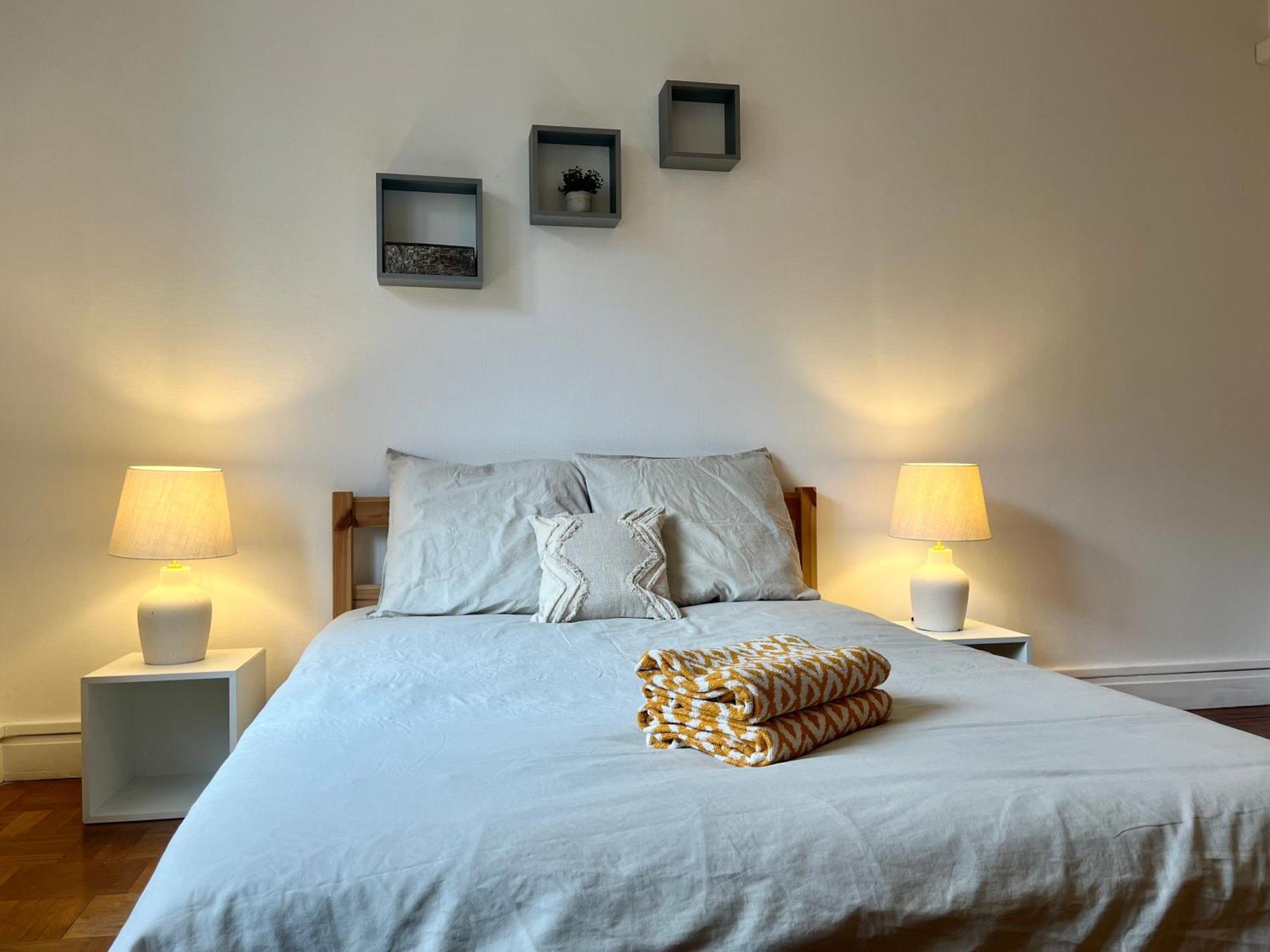 Suite Corneille Лион Екстериор снимка